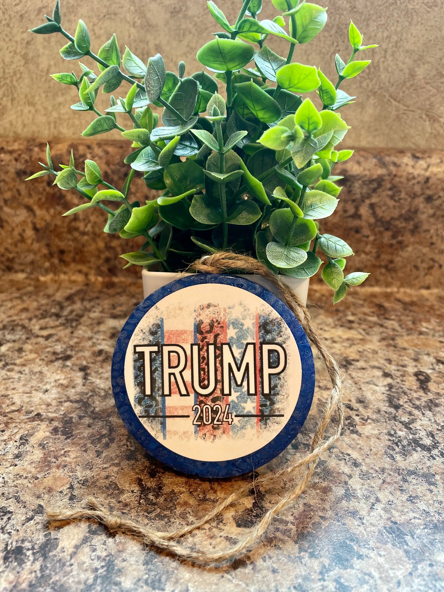 trump 20204 car freshener